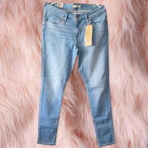 Levi’s Jeans